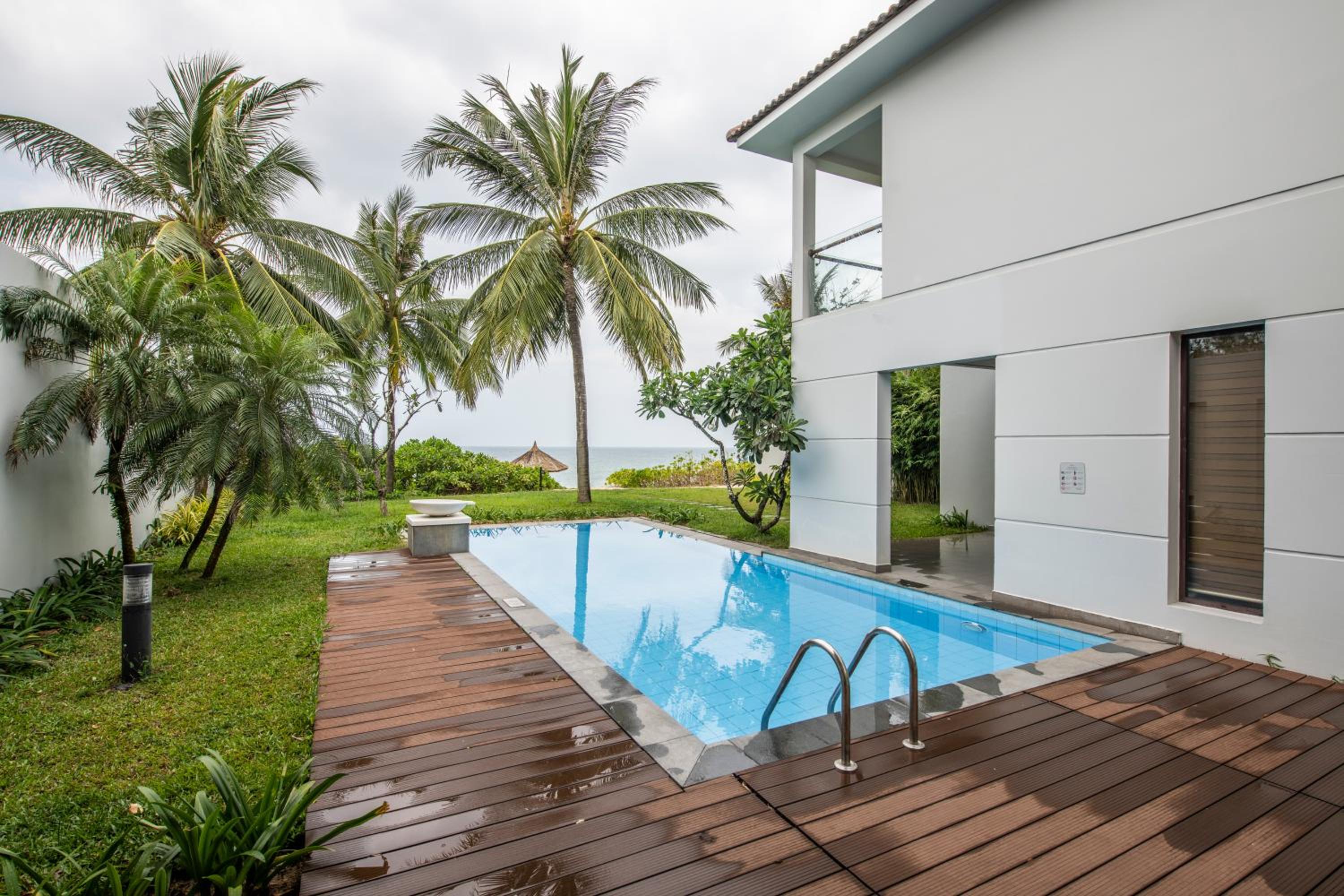 Three Bedroom Villa Ocean View - Private Pool