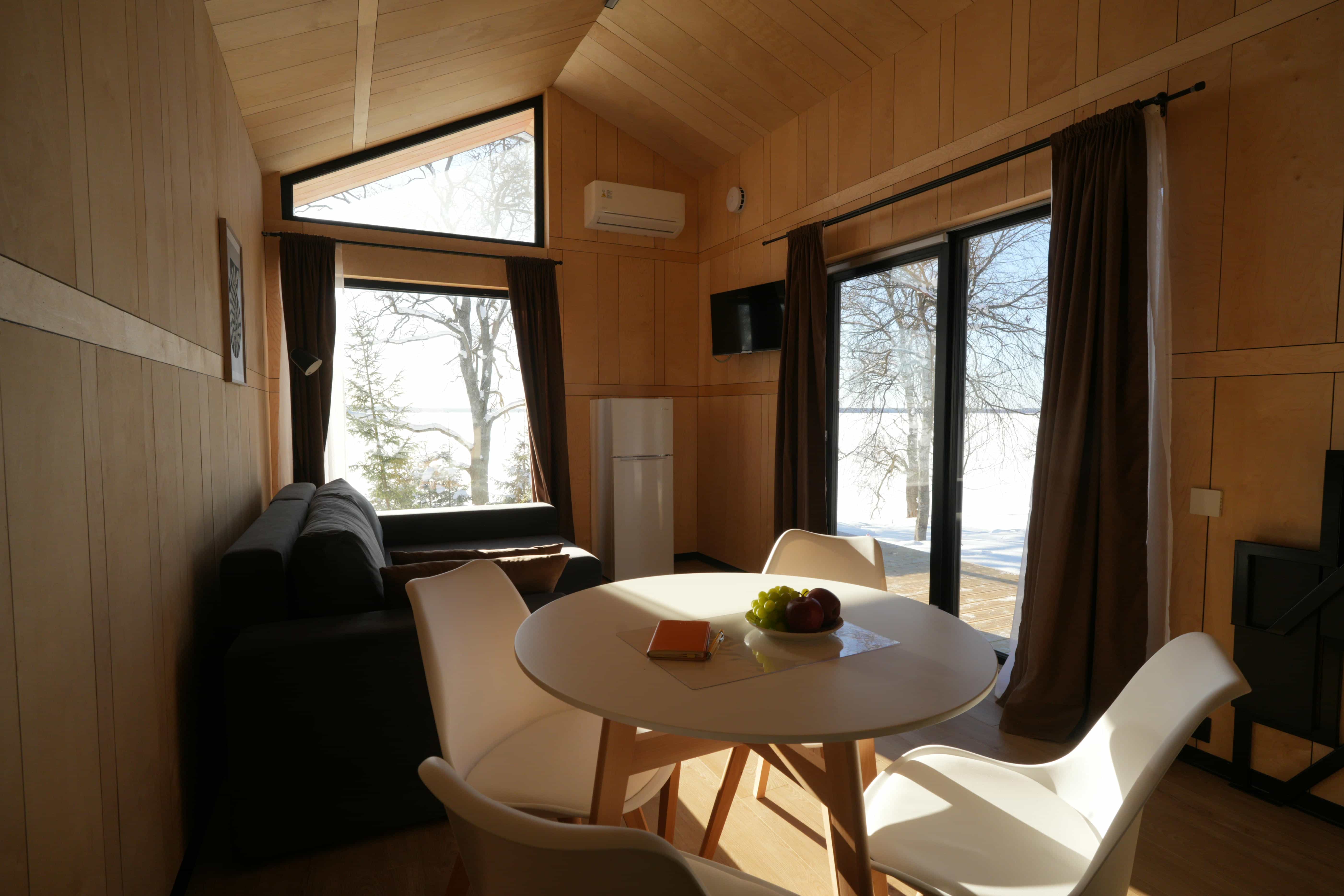 Четырёхместный Барнхаус на берегу озера