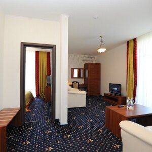 ЛЮКС ДВУХКОМНАТНЫЙ (1 ДВУСПАЛЬНАЯ КРОВАТЬ) КОРПУС ПОСЕЙДОН