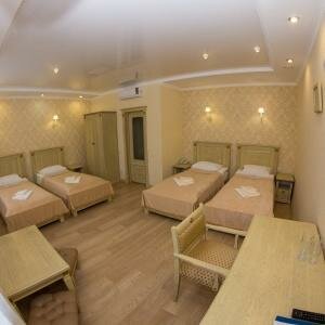 Четырехместный