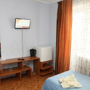 Одноместный улучшенный стандарт (ул. Ленина, 9) (удобства в блоке номеров)