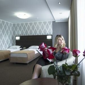 Полулюкс трехместный