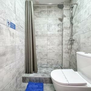 Студия с кухней