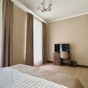 Стандарт двухместный с двуспальной кроватью