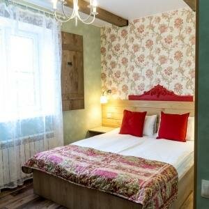 СТАНДАРТНЫЙ ДВУХМЕСТНЫЙ НОМЕР (1 КРОВАТЬ)