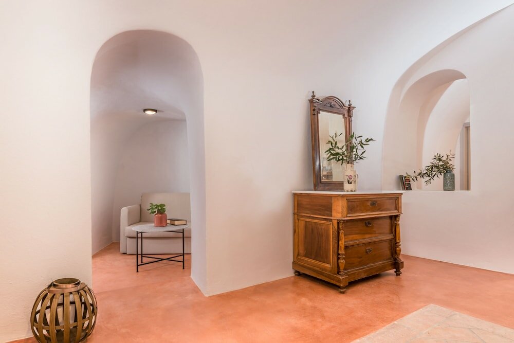 Traditional Suite (Hermes)