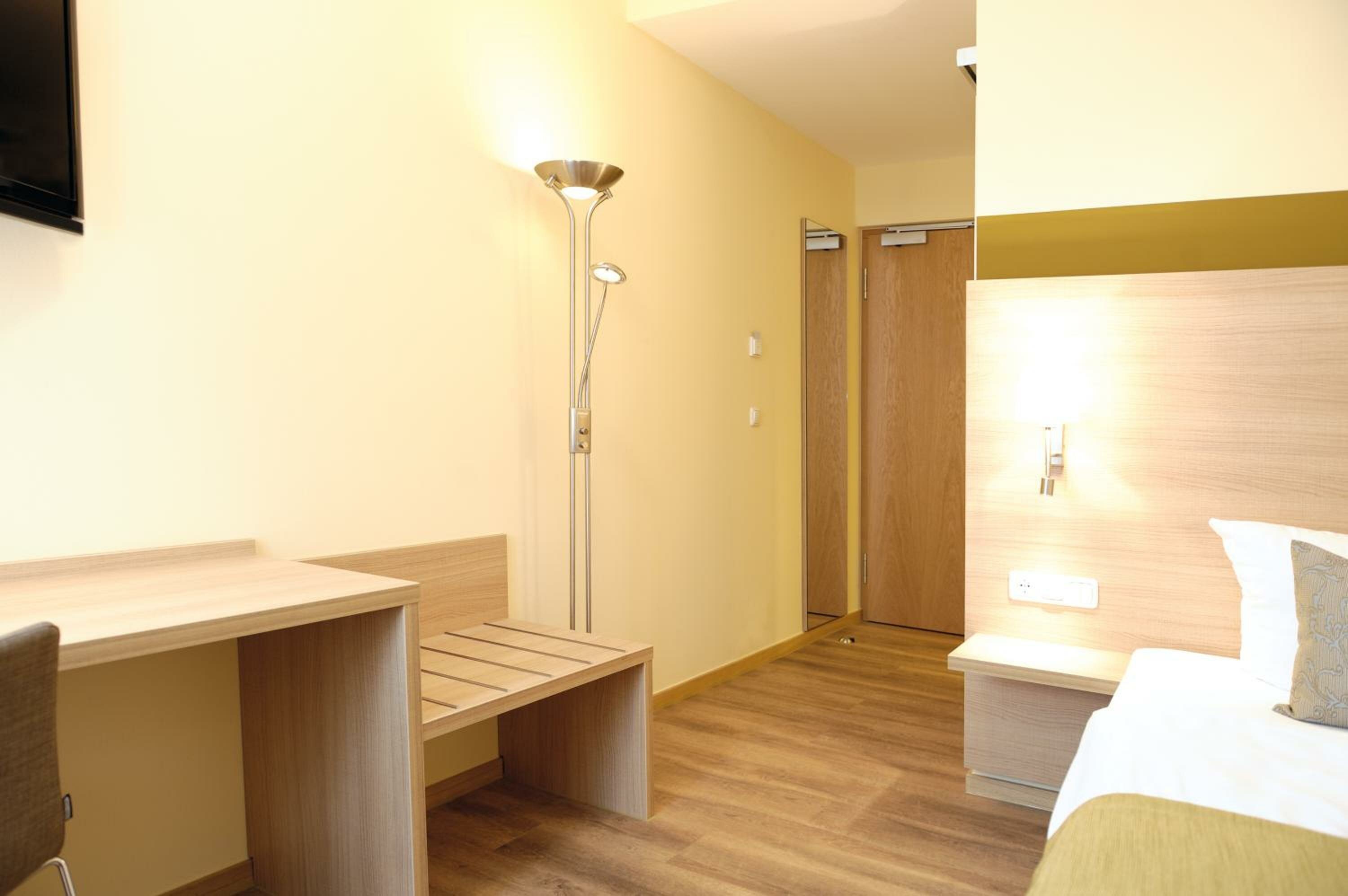 Standard Single Room