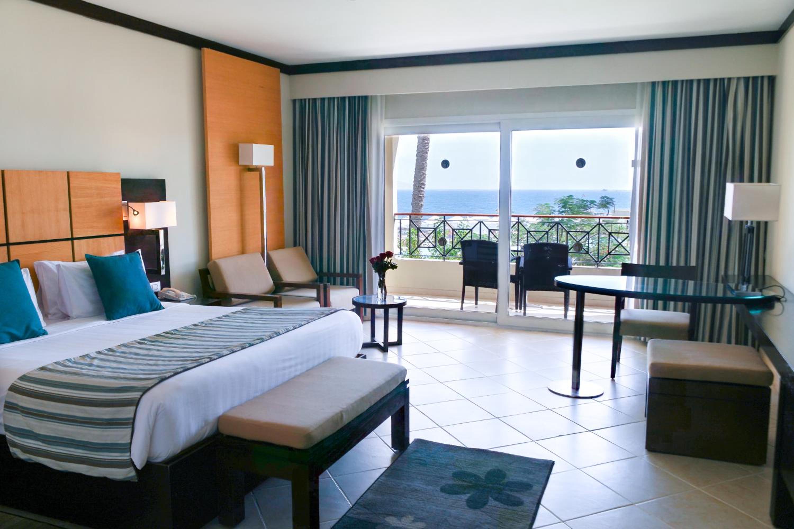 Deluxe Sea View Room