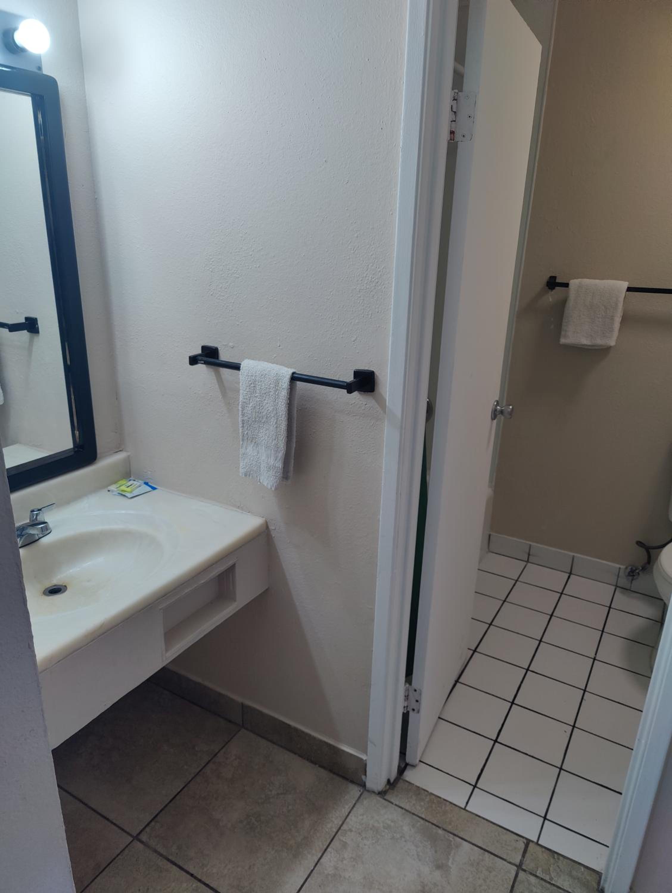 King Room With Balcony