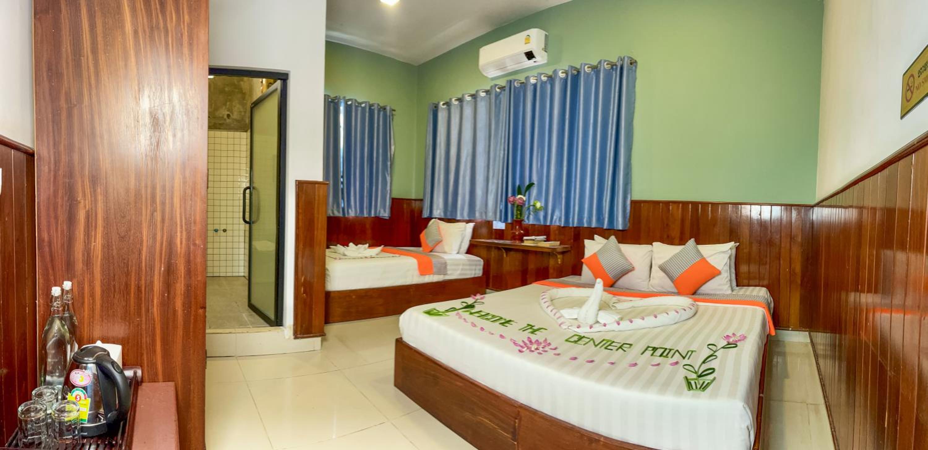 Deluxe Family - Free Pickup