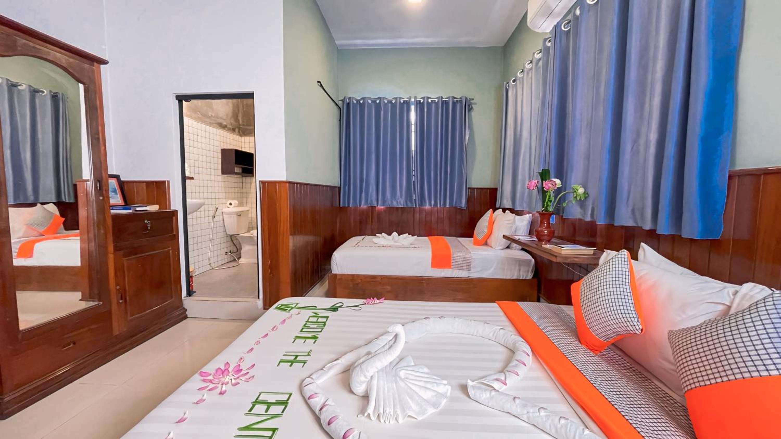 Deluxe Family - Free Pickup