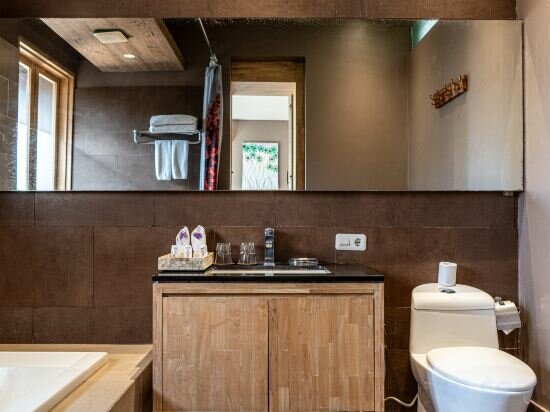 Family Room, 2 Bedrooms, Private Pool