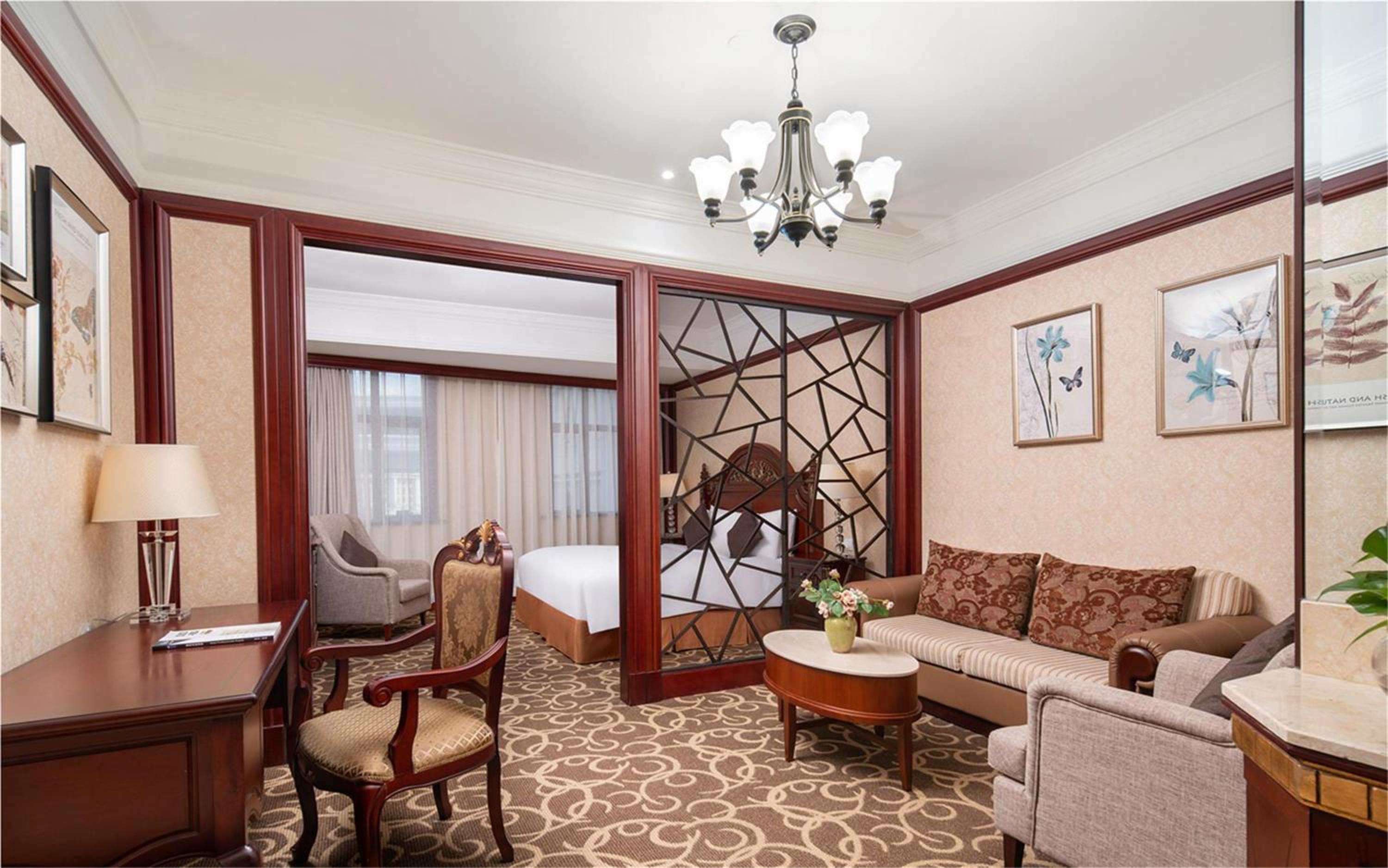 Luxury Executive King Room - Non Smoking