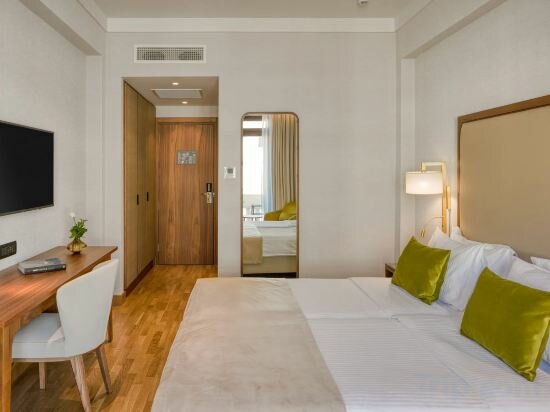 Premium Room with Side Sea View