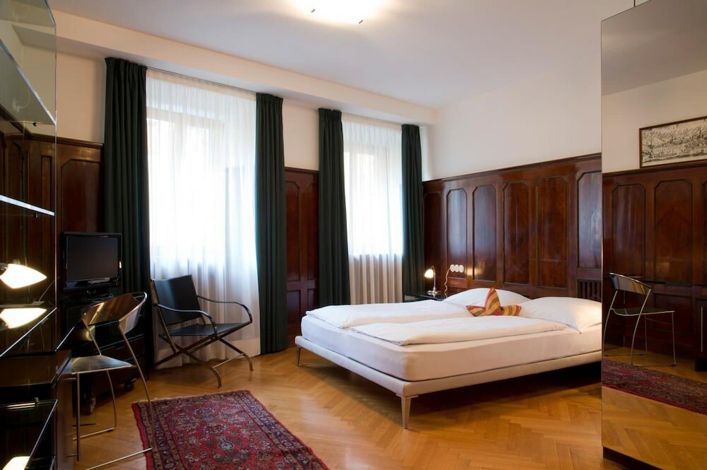 Double Room, Non Smoking