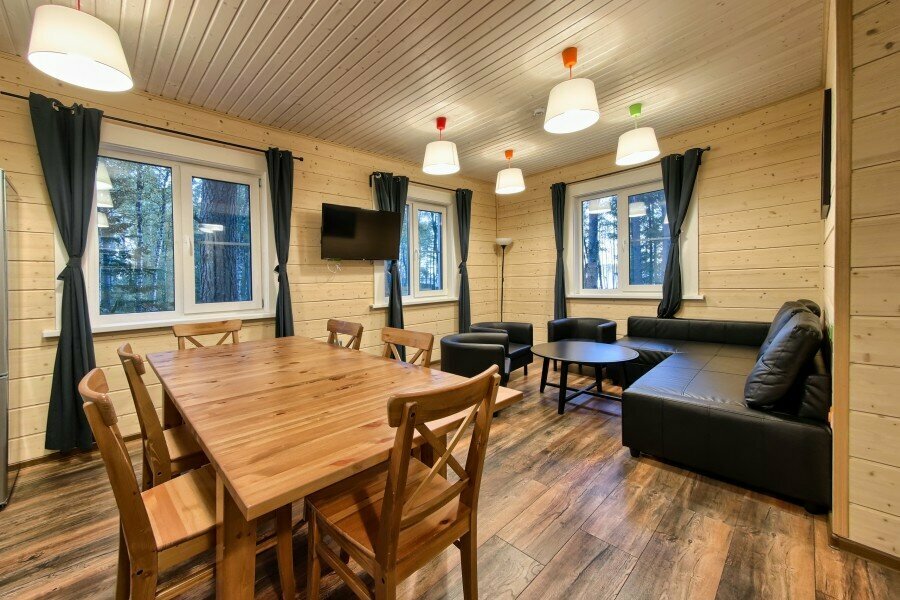 Коттедж с видом на лес