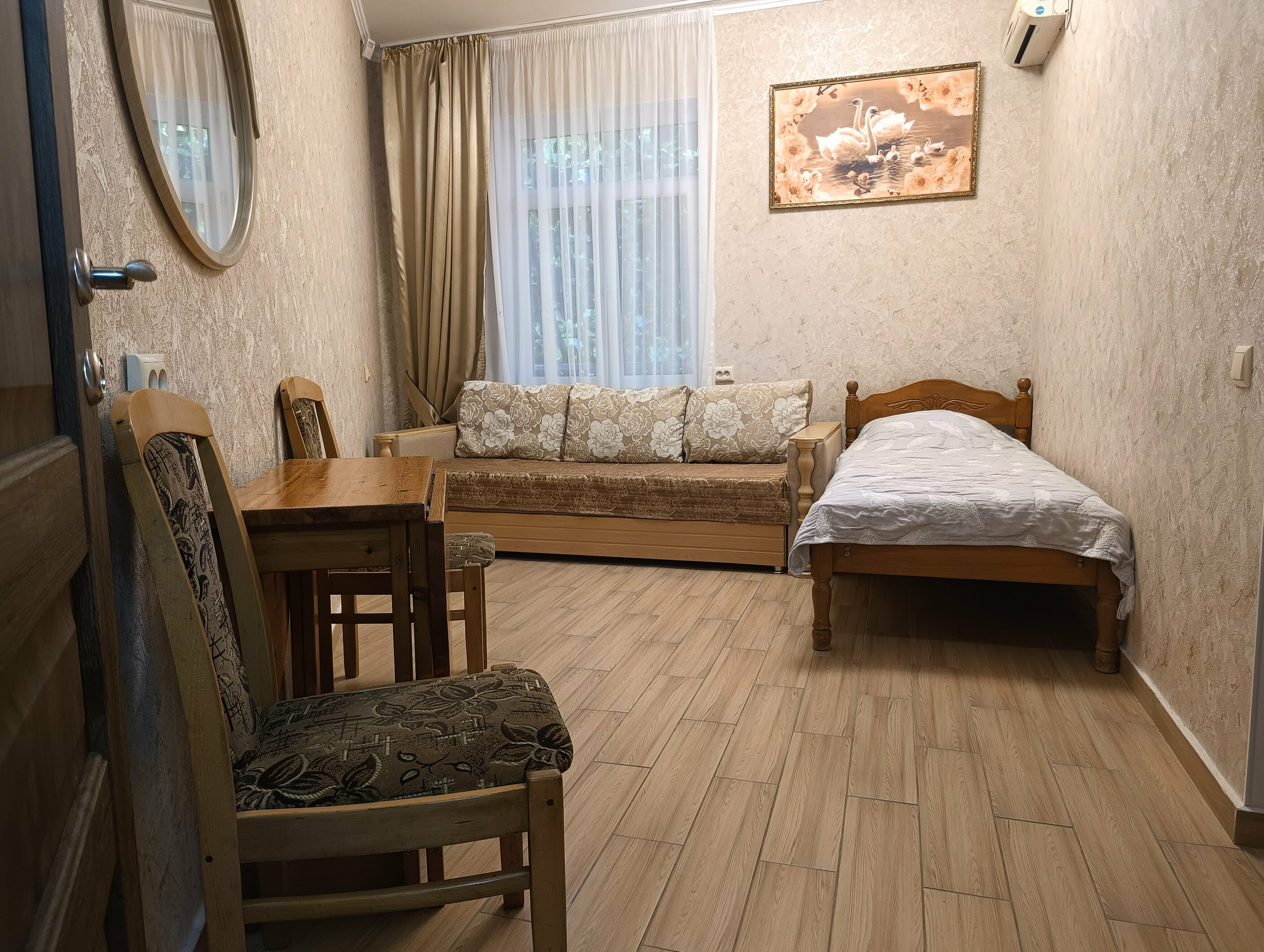 2х Комнатные апартаменты с балконом