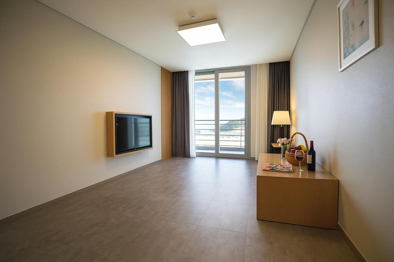 Residence Suite Ondol (partial beach view) with 2 double mattress topper