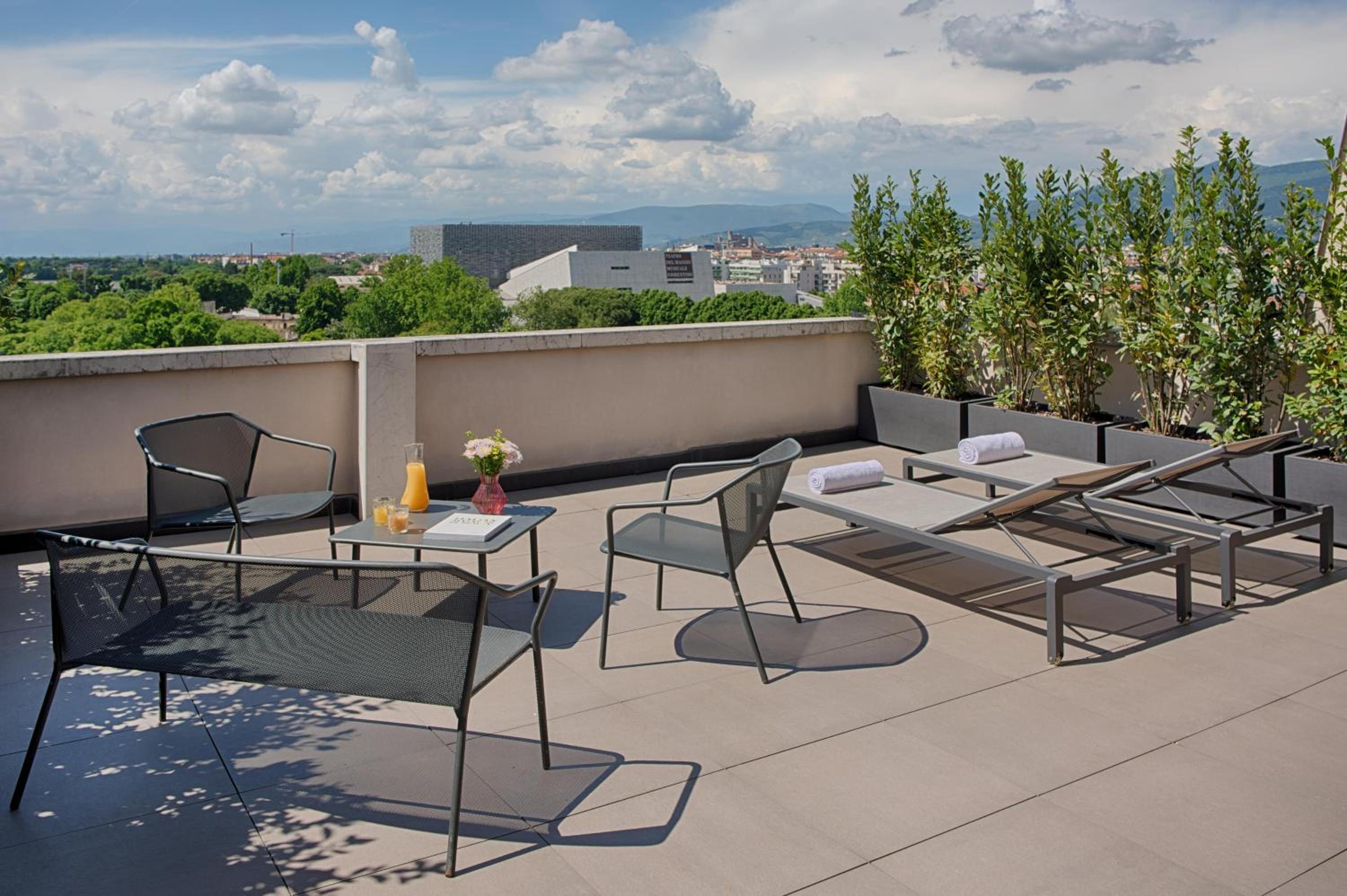 Junior Suite with View and Terrace