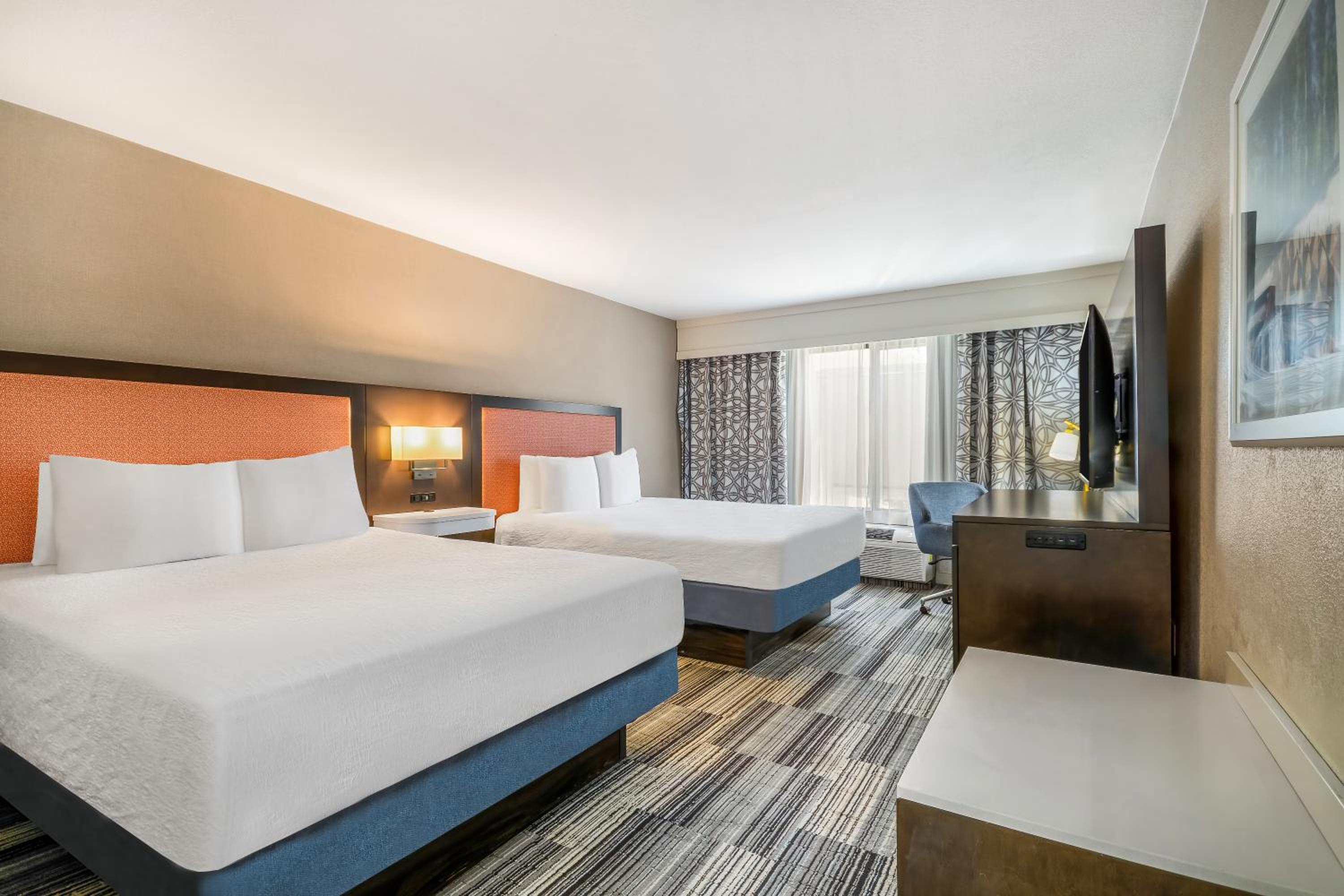 Room with Two Queen Beds - Non-Smoking