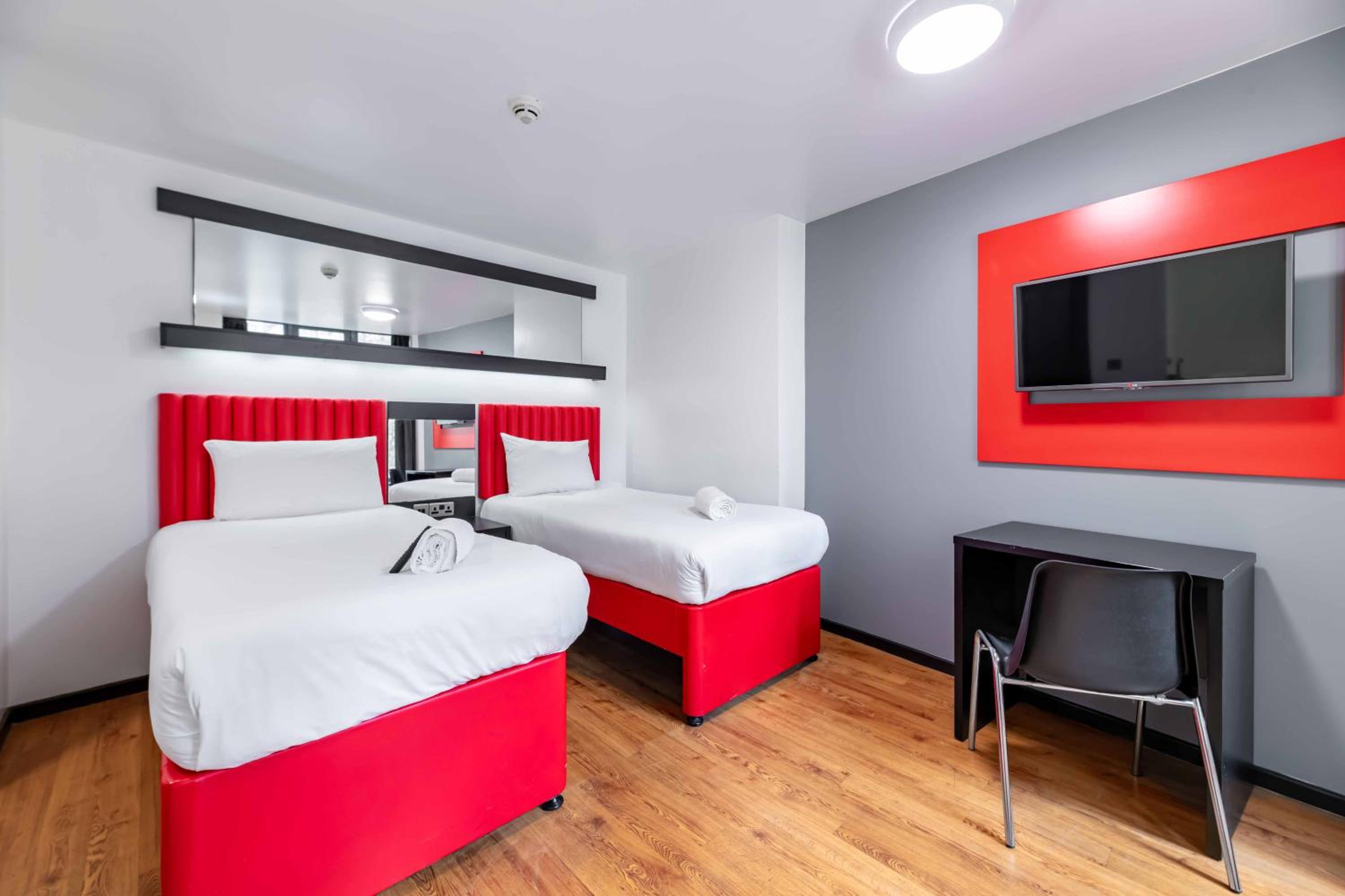 Superior Twin Room