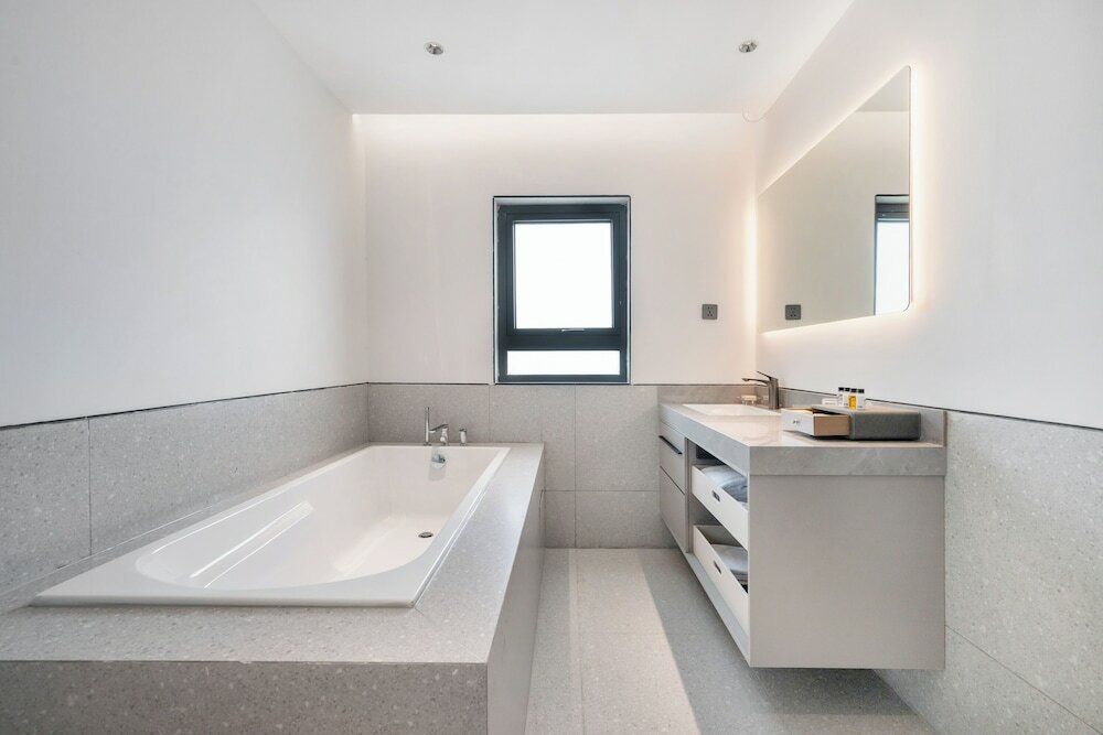 Family House, 2 Bedrooms, Private Pool