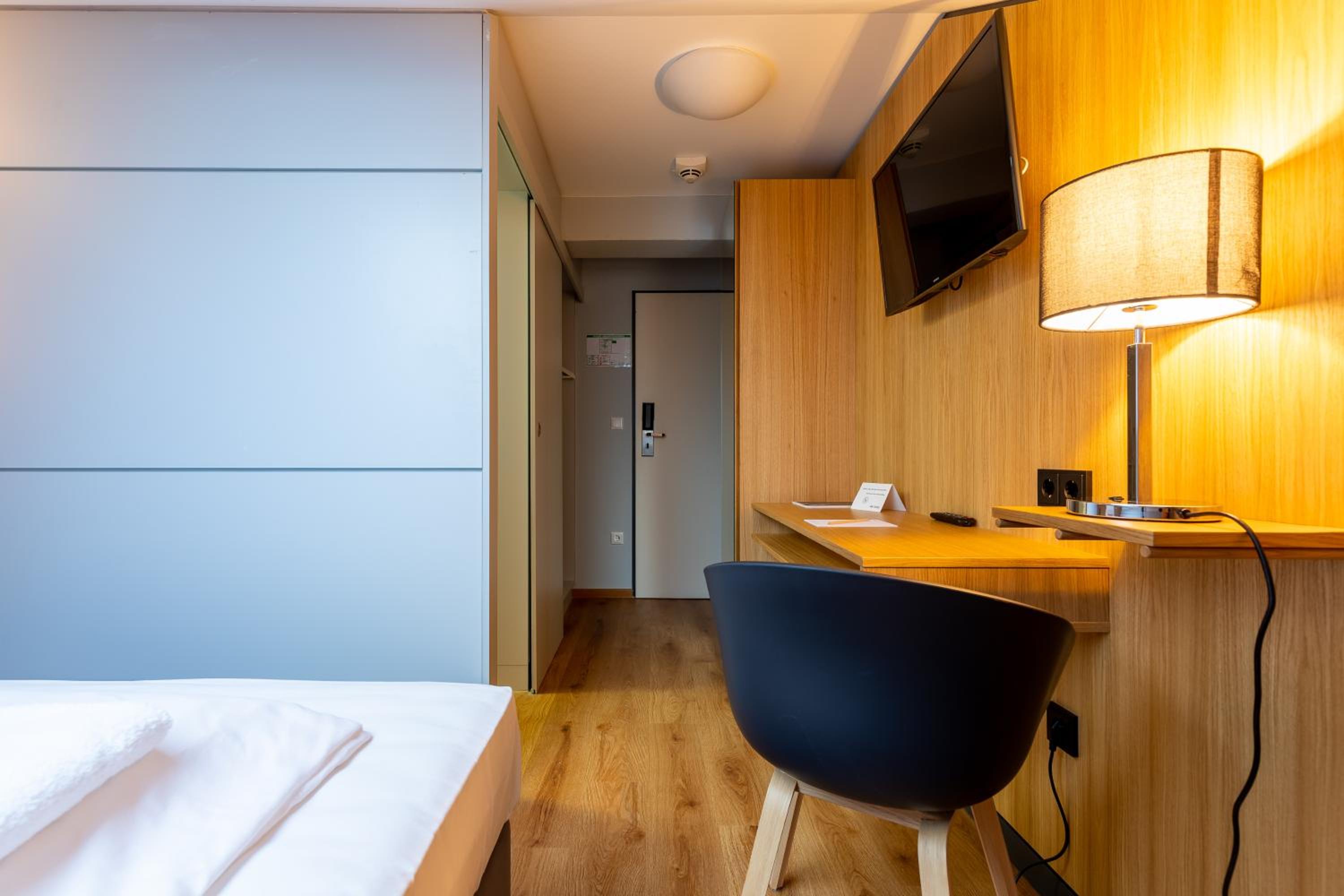 Hostel Single Room