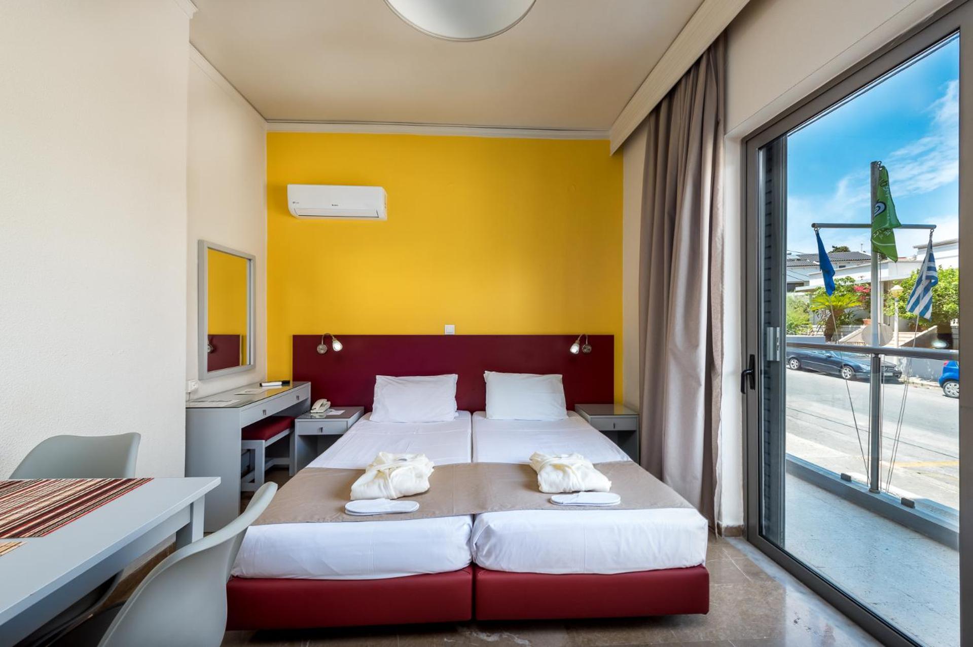 One-Bedroom Apartment (1-3 Adults)