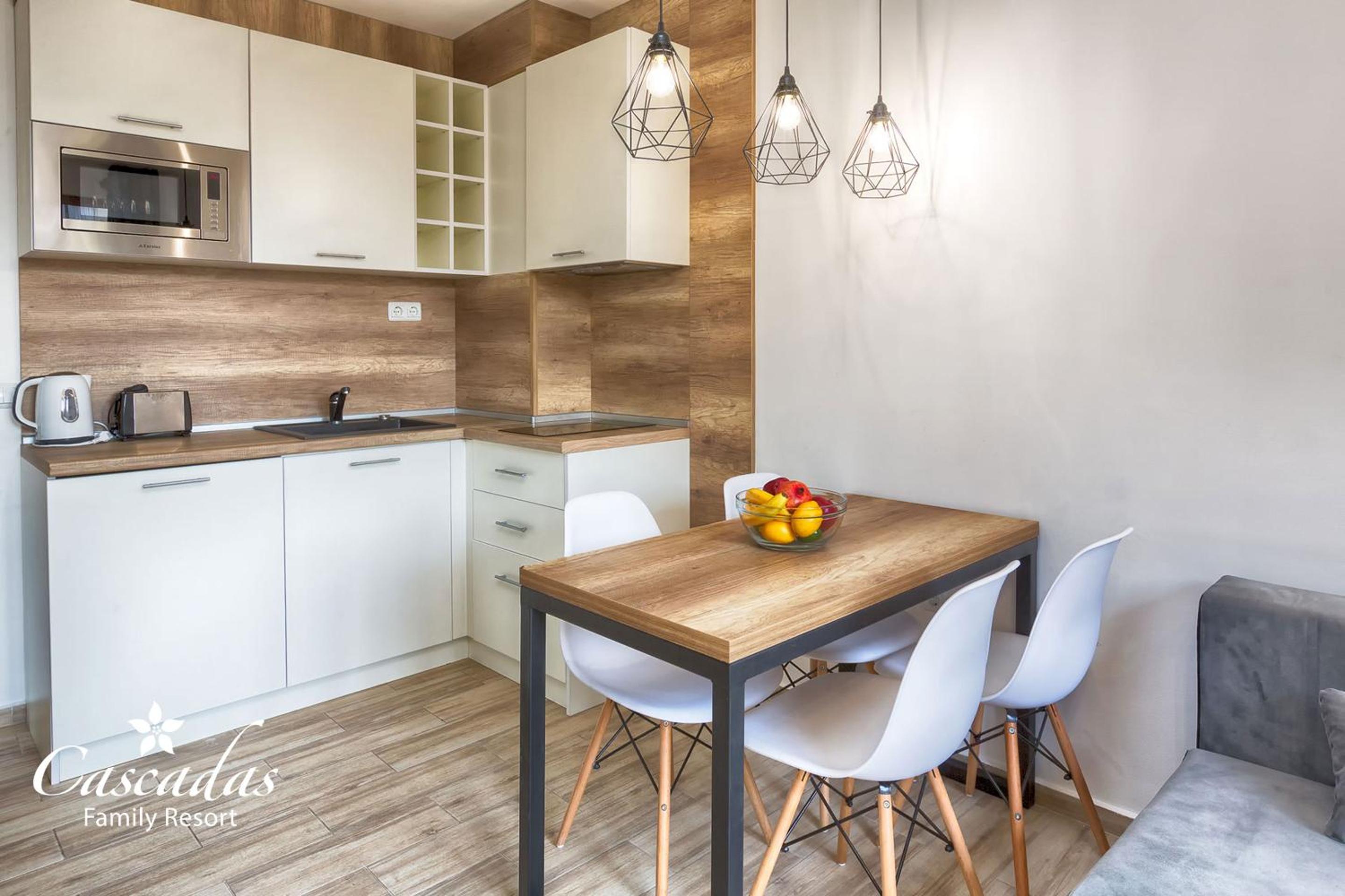 Deluxe Two-Bedroom Apartment