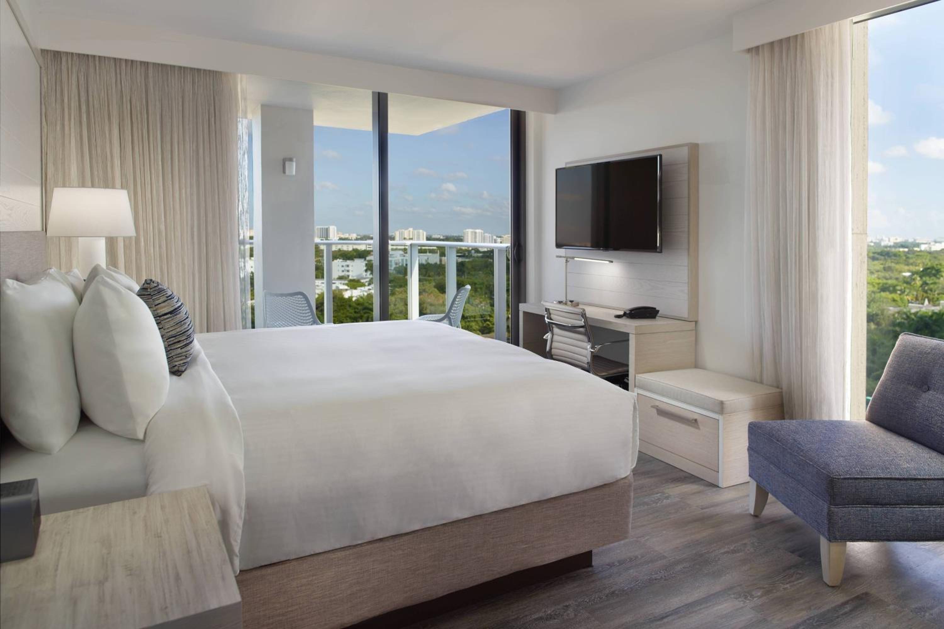 King Room - Hearing Accessible