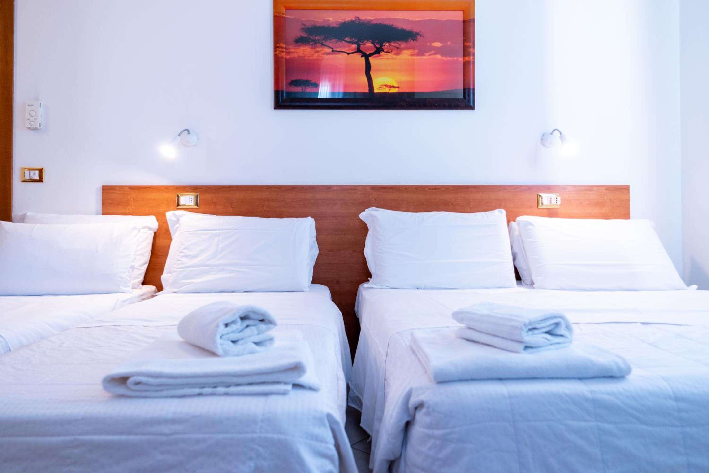 Quadruple Room with Private Bathroom