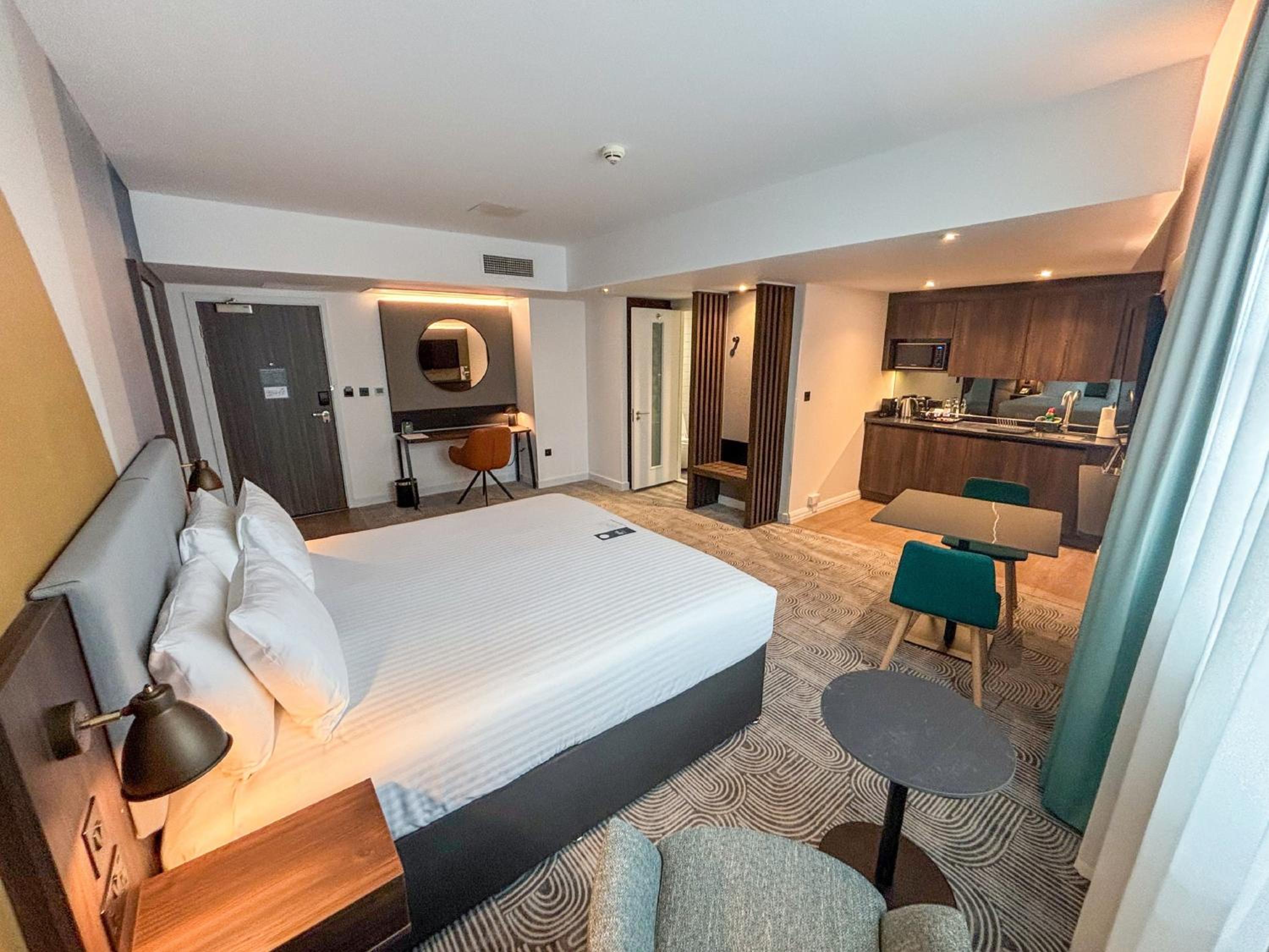 King Suite with Additional Living/Kitchenette Area