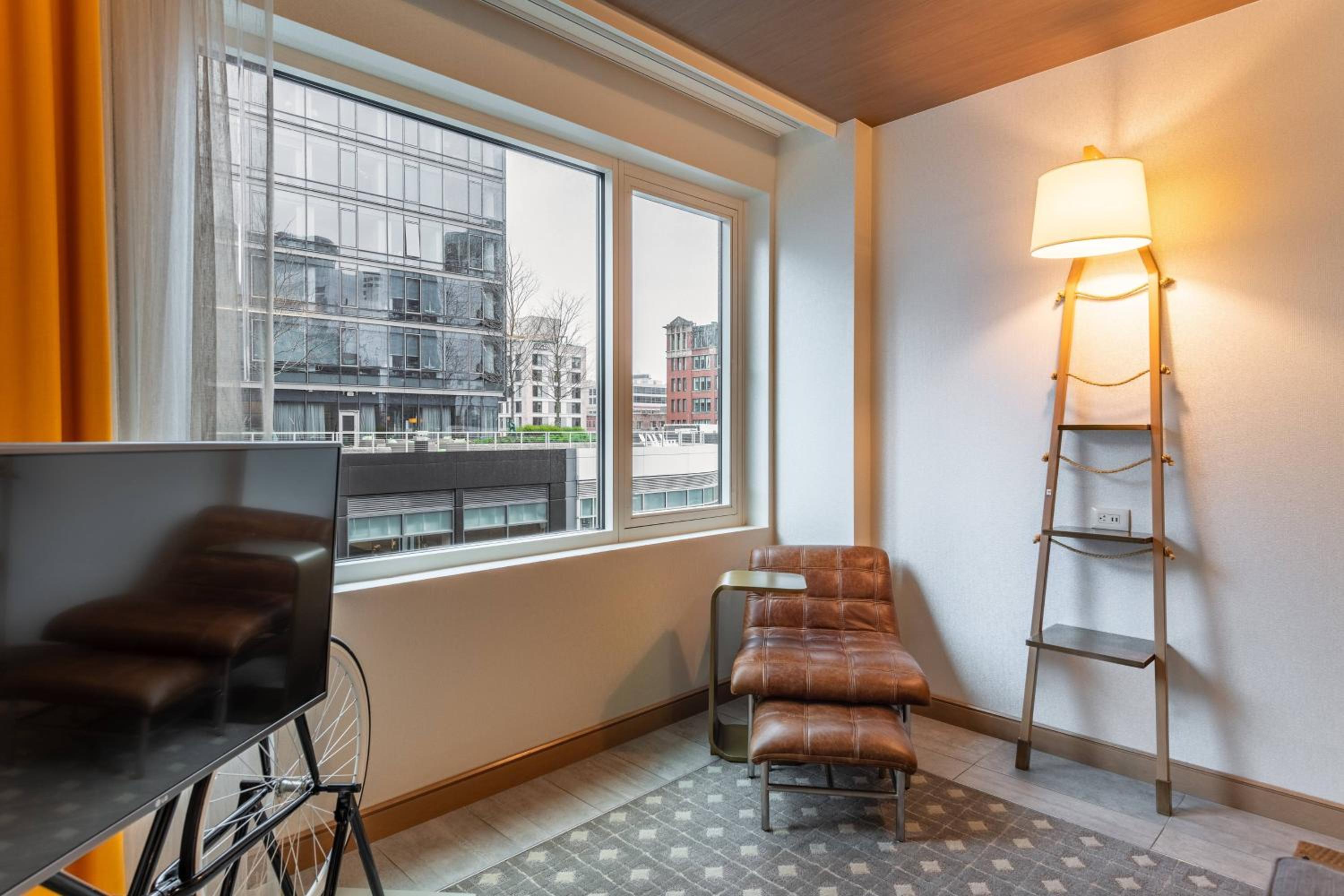 King Room with Roll-in Shower - Mobility and Hearing Accessible