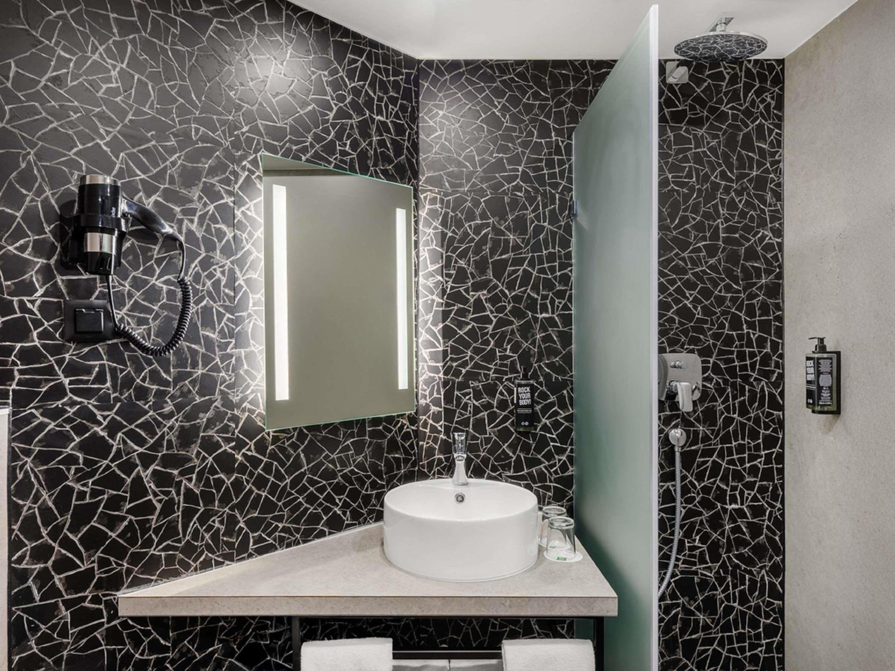 Superior Double Room with Sofa