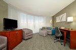 King Suite with Sofa Bed в Courtyard by Marriott Oakland Downtown
