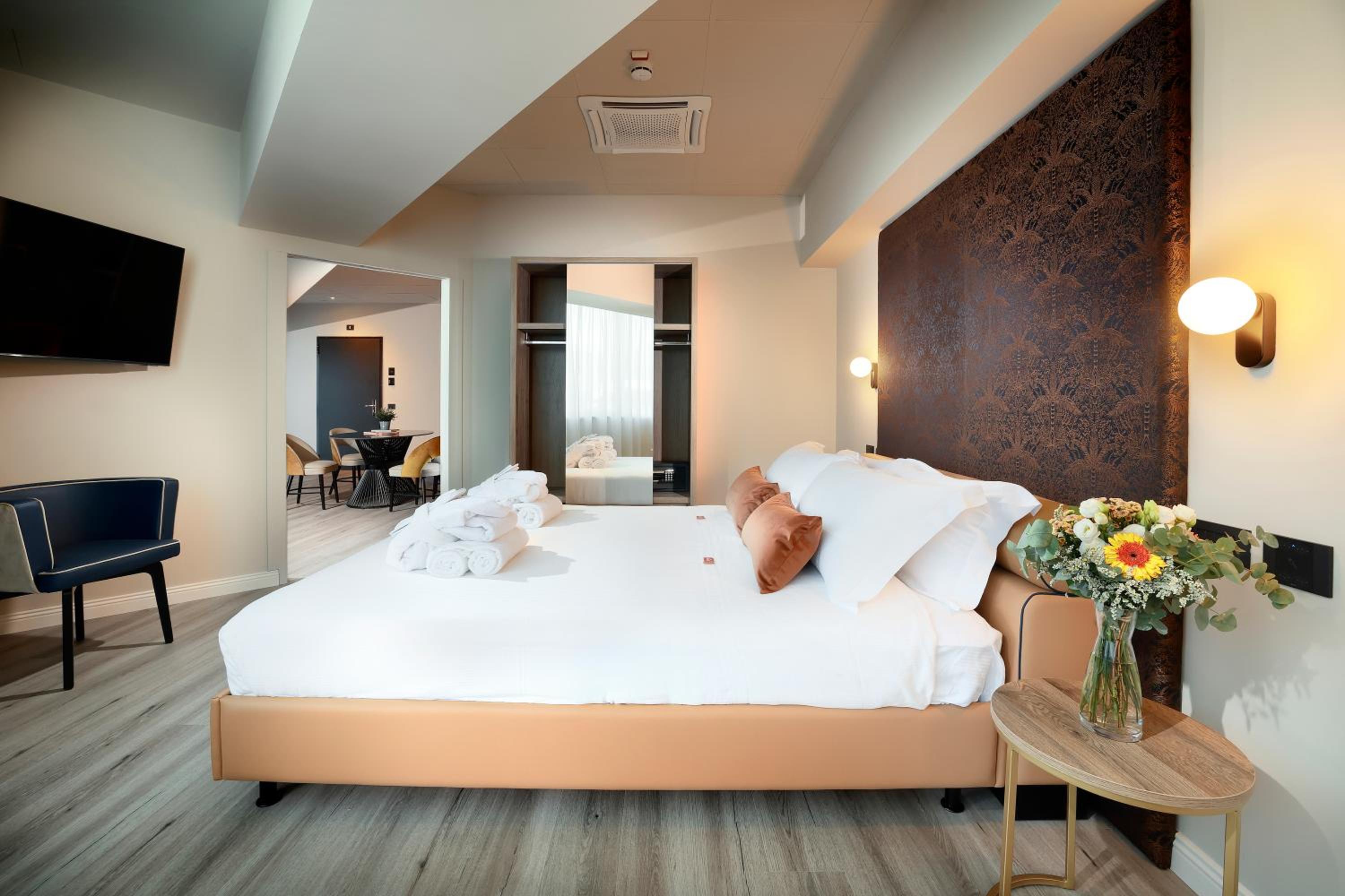 King Suite