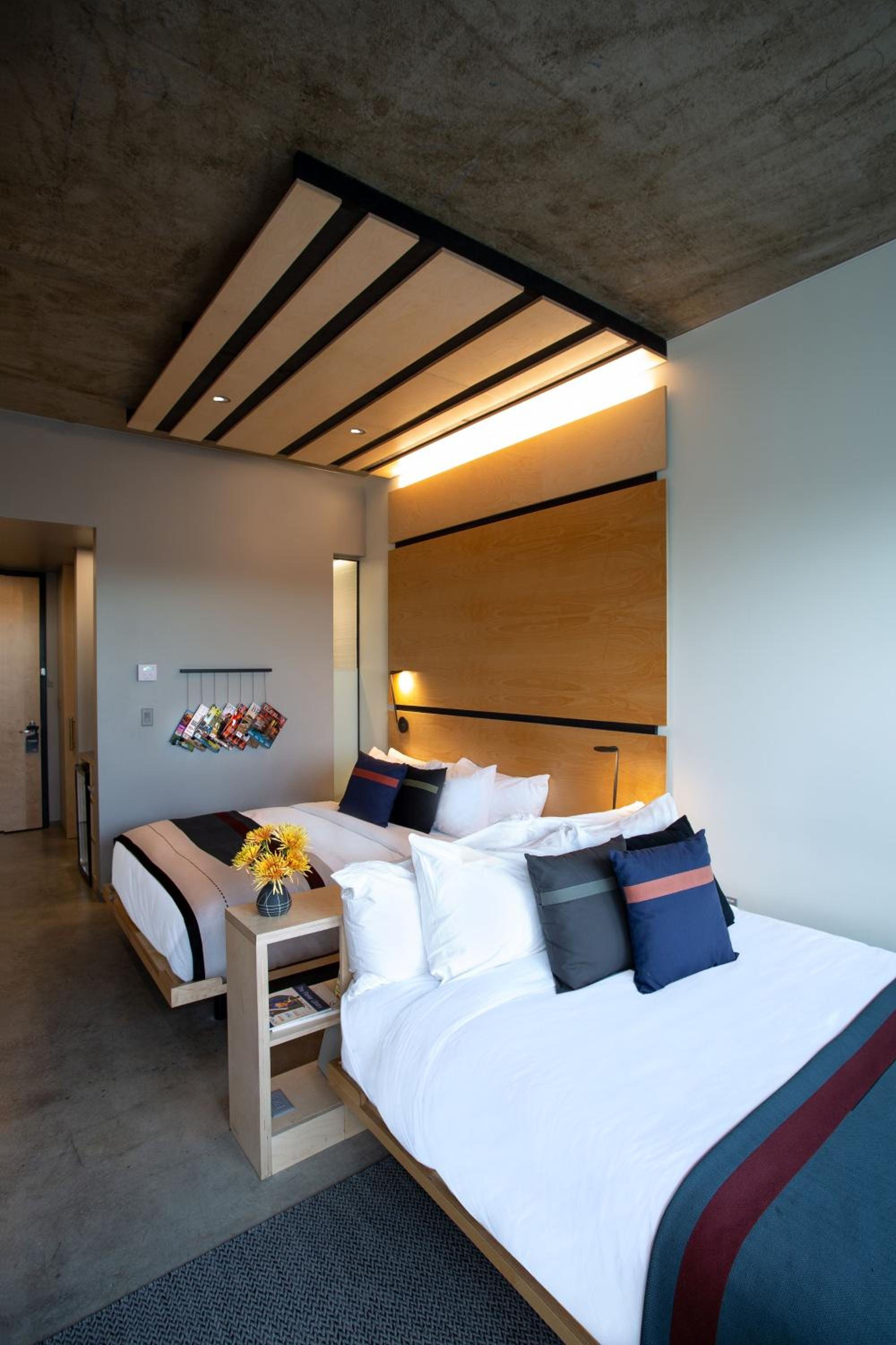 Mountain Double Queen