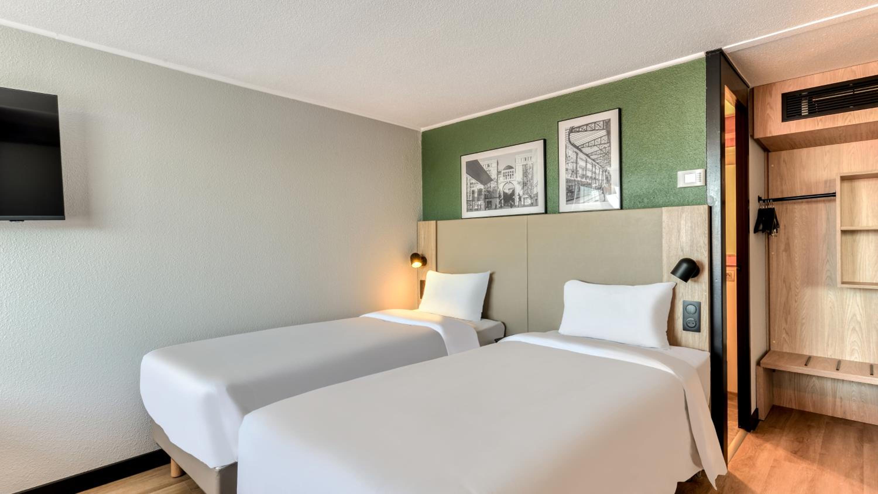Standard Room - 2 Single Beds