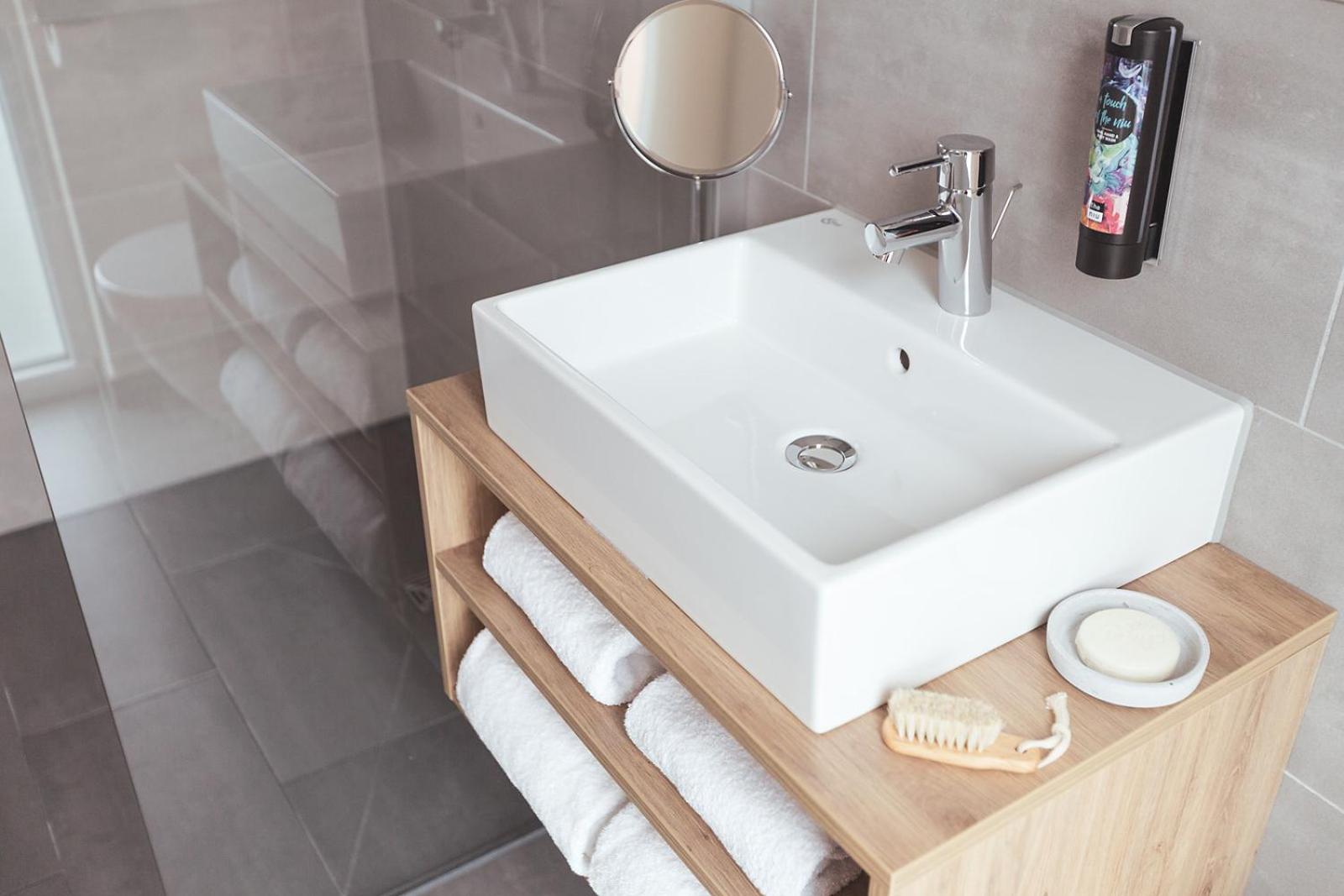 Standard Twin Room - Disability Access