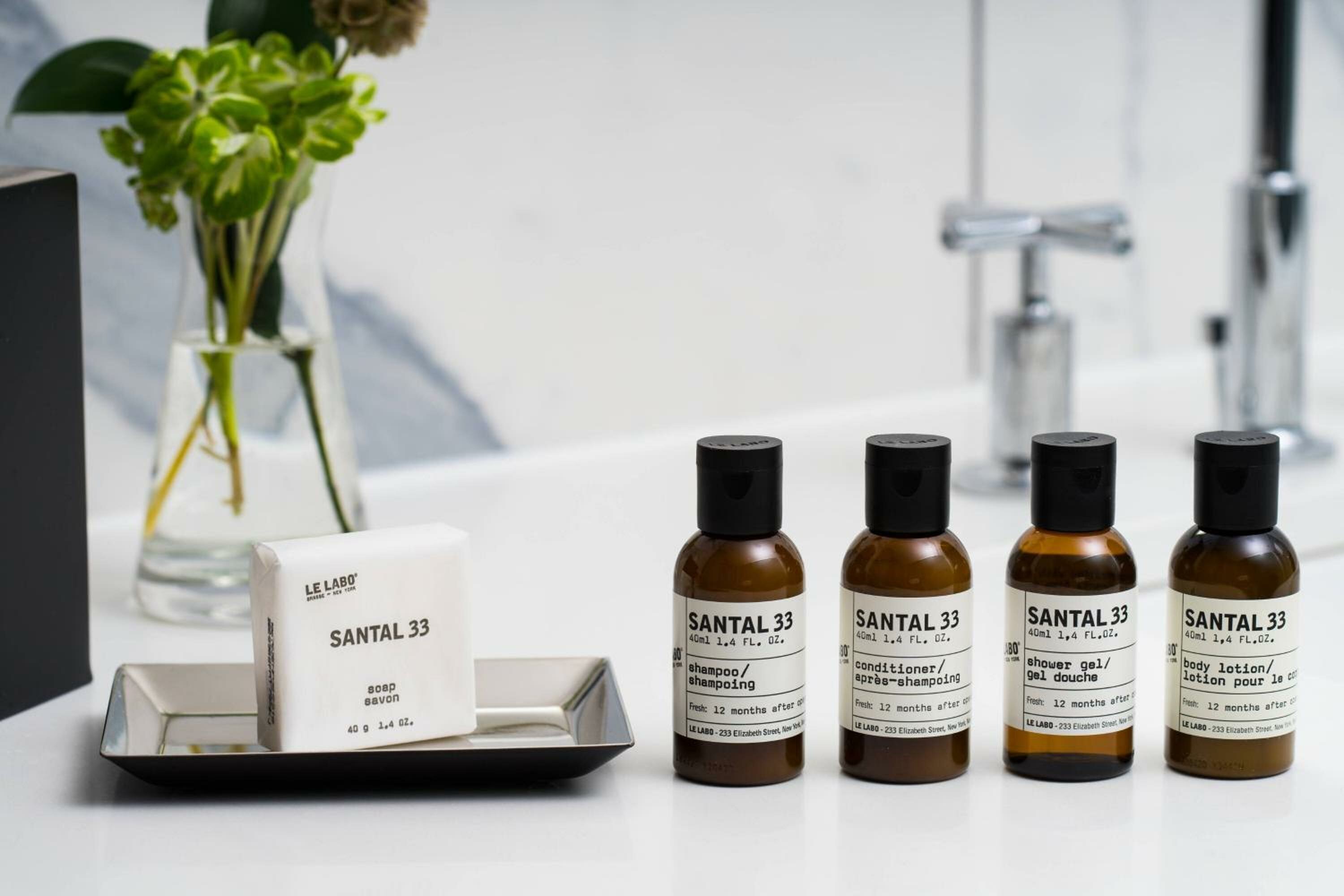 Corner Queen Room with Two Queen Beds - Hearing Accessible