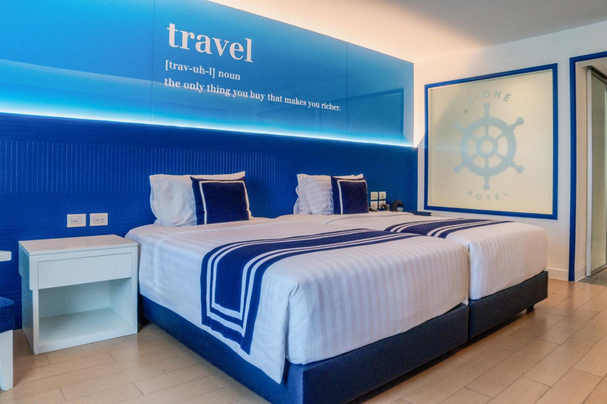 Deluxe Room Twin Bed including Coco Play and Pool 