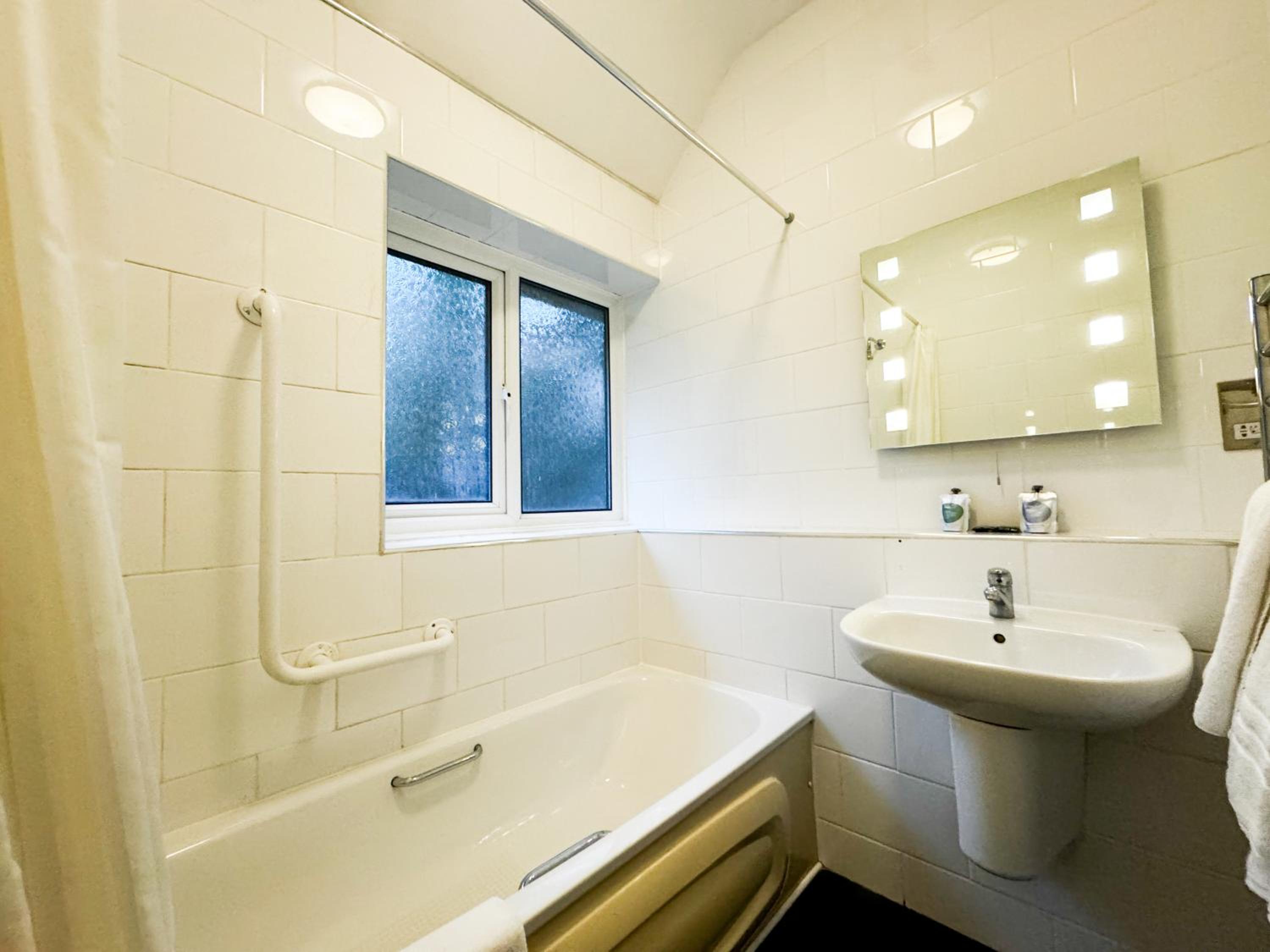 Classic Family 5 Room 