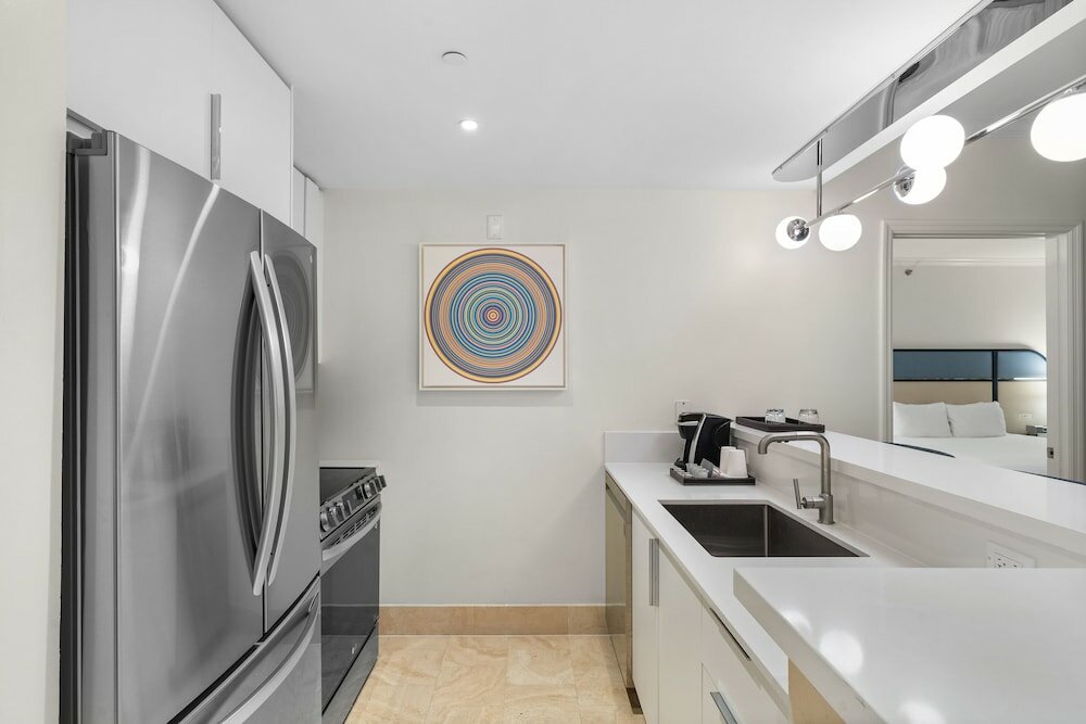 Junior Suite, 1 Bedroom, Kitchen, Partial Ocean View