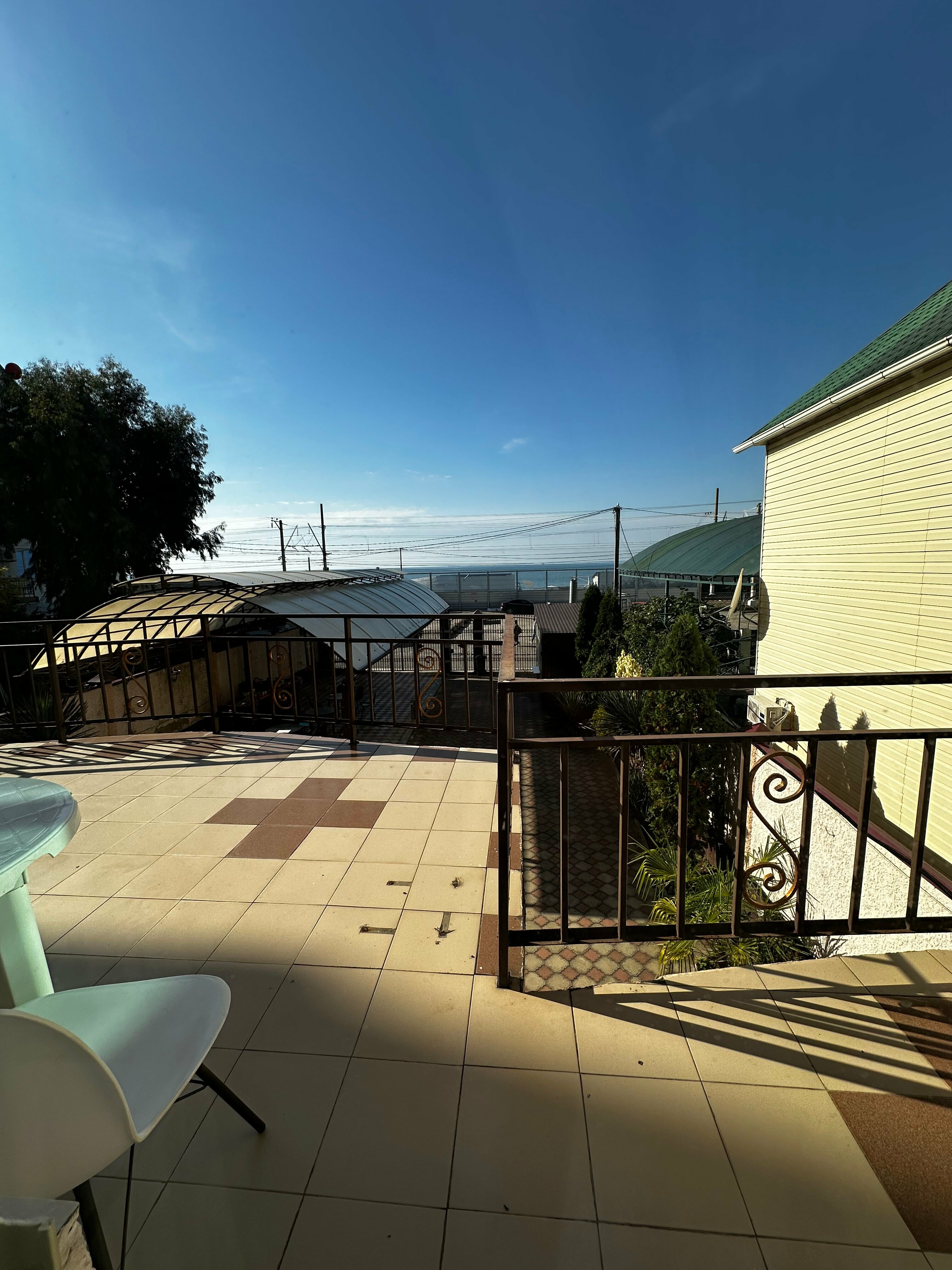 Четырехместный номер с балконом