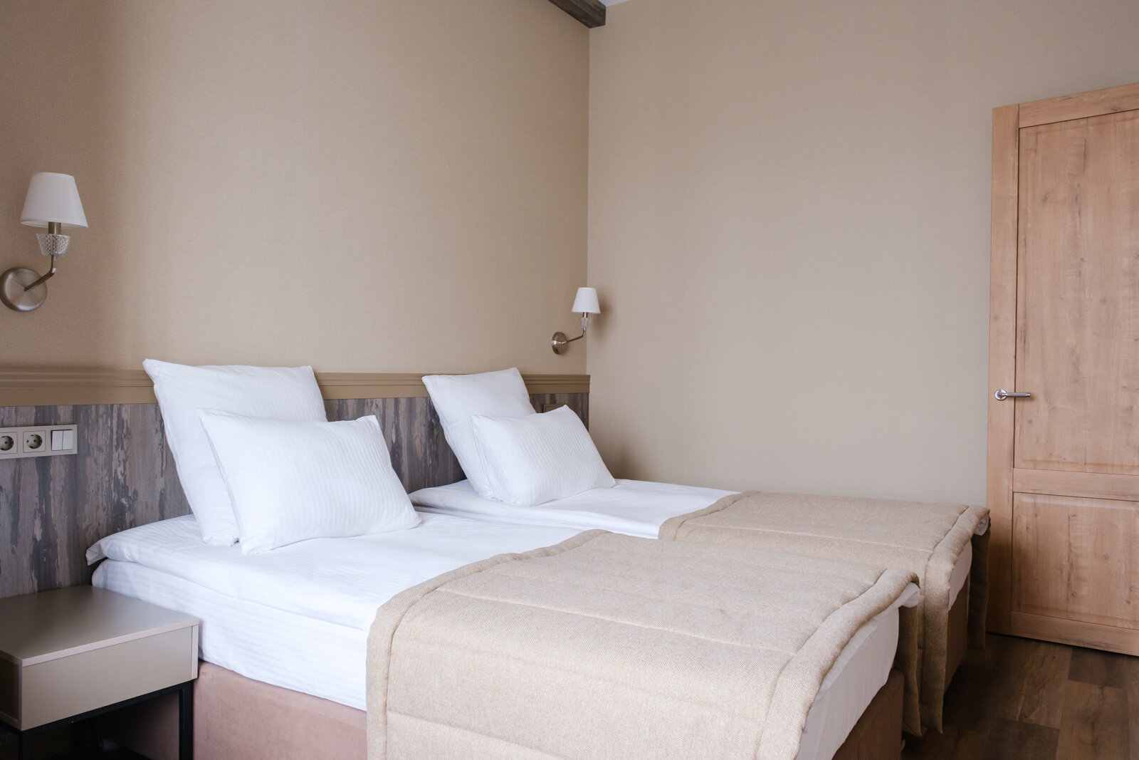 Люкс 4-й этаж (404)