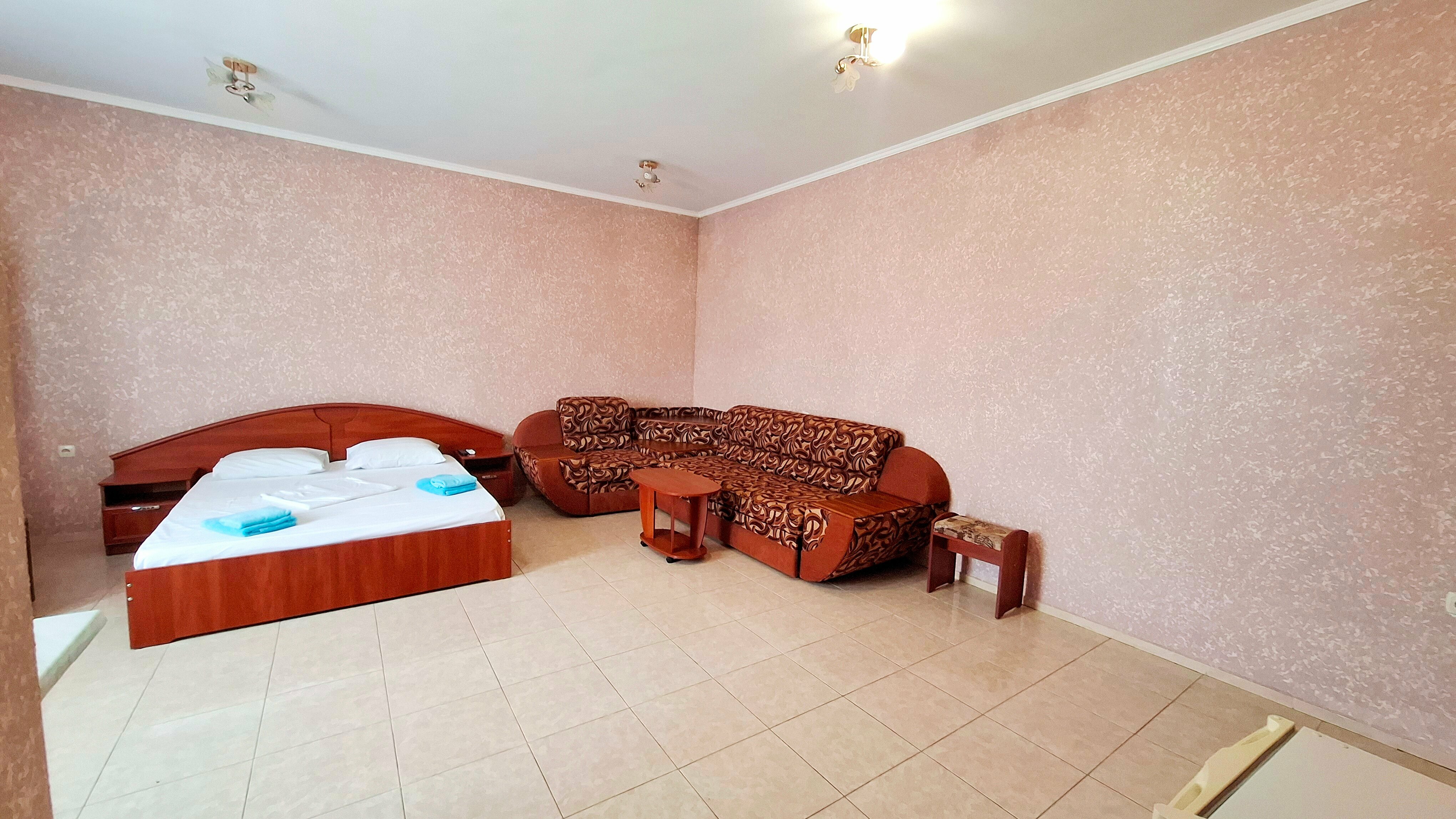 Четырехместный Комфорт с Балконом