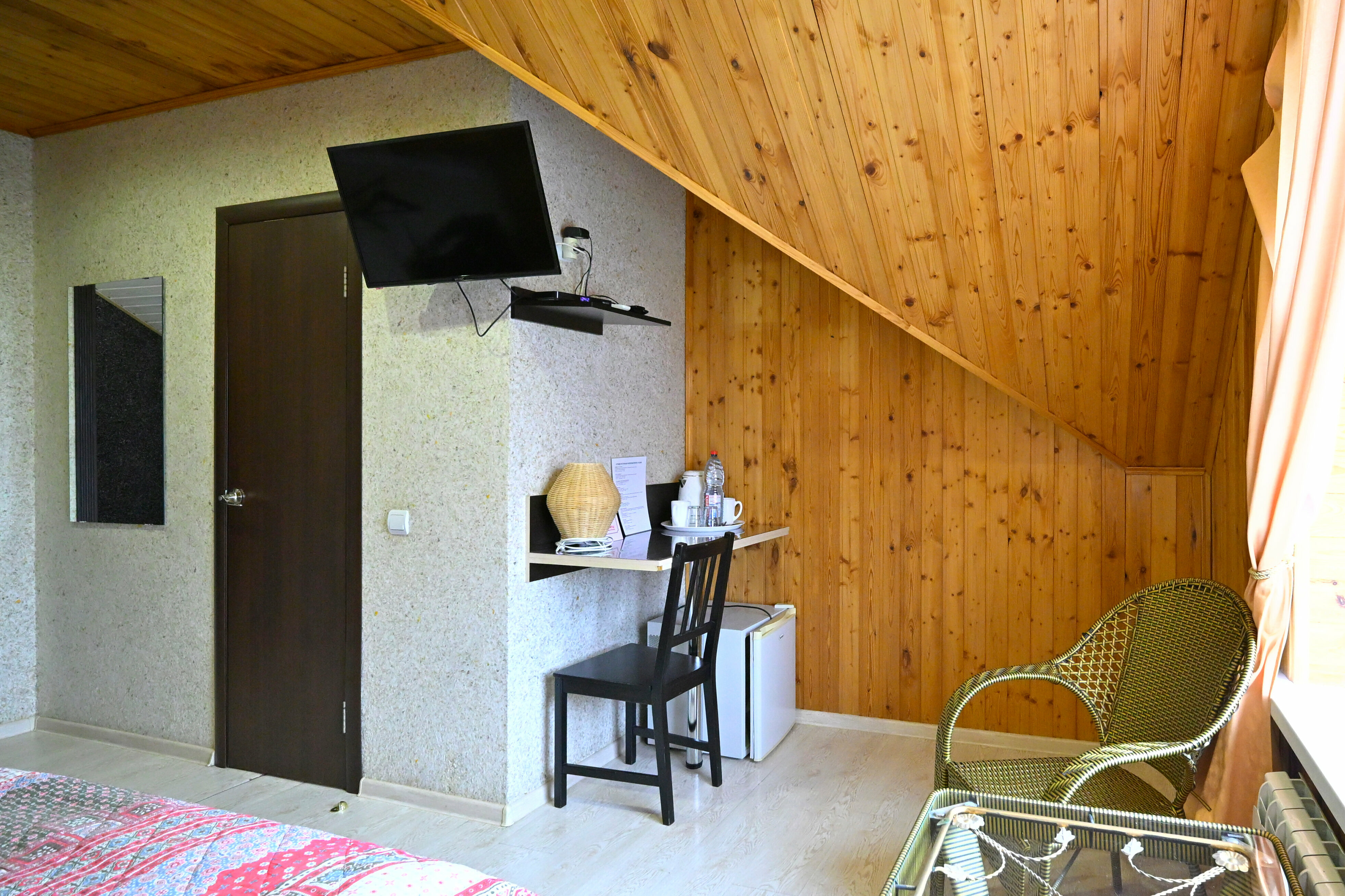 Улучшенный двухместный номер с 1 кроватью