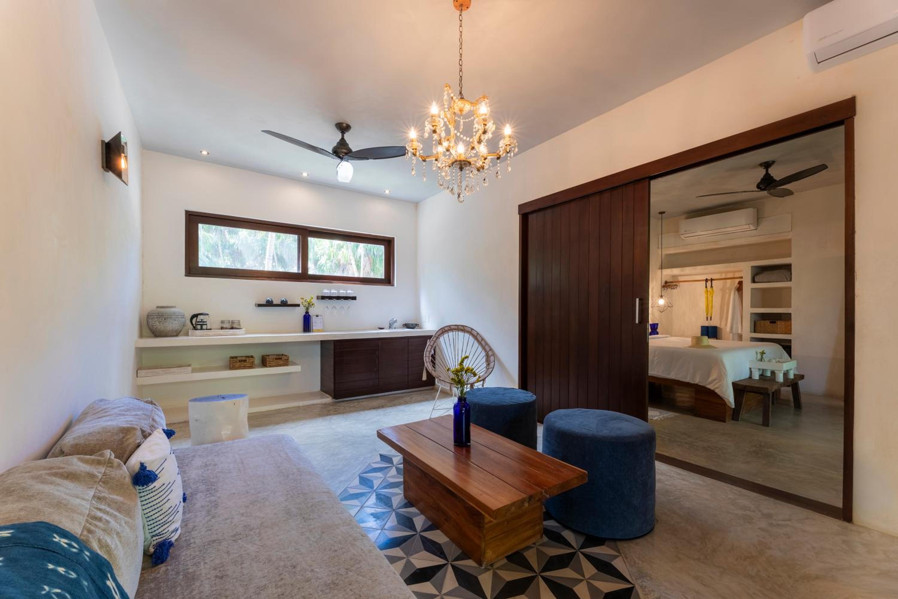 Jungle Suite with Terrace