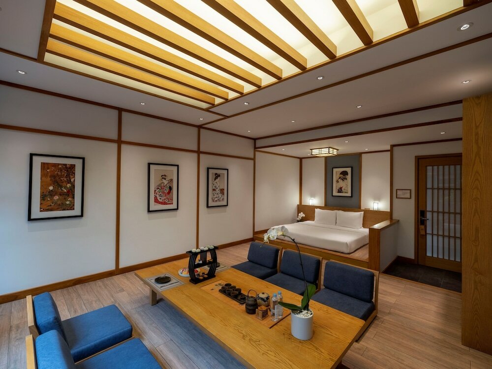 Washitsu Omoteashi with Public Onsen