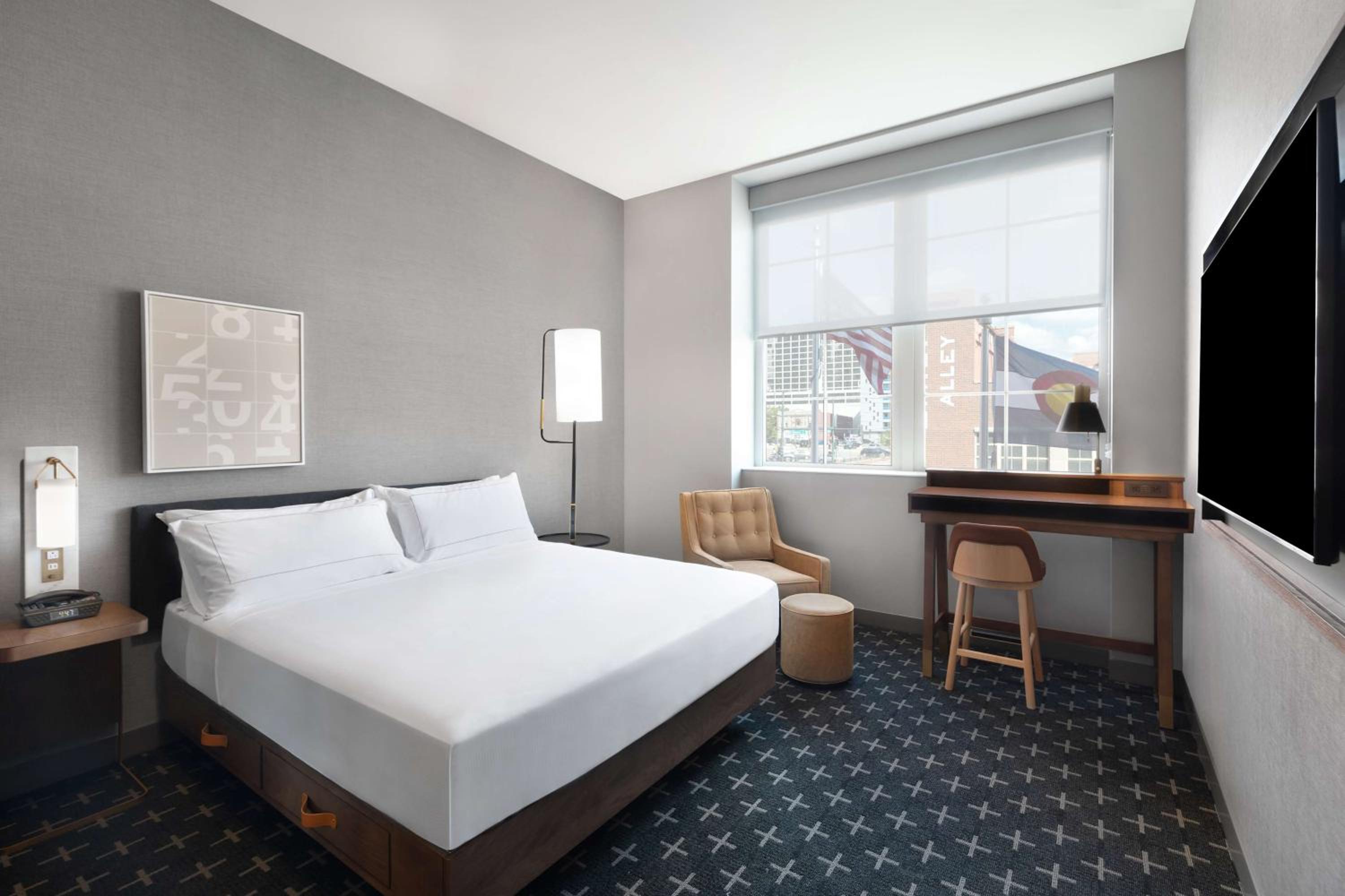 King Room - Hearing Accessible